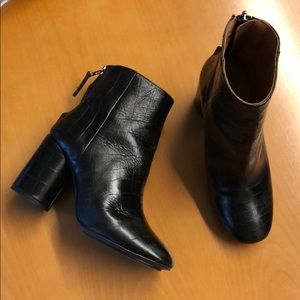 Black faux snakeskin boot